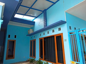 OYO Life 3183 Kost Putri Biru Sigura-gura