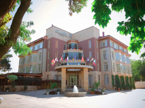 Grand M Hotel