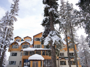 The Rosewood Hotel