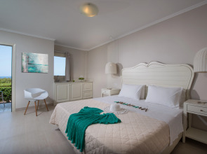 Notos Heights Hotel & Suites