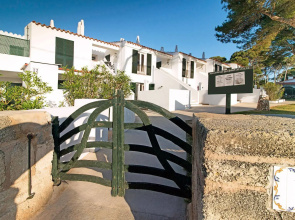 Apartamentos Cala Blanca