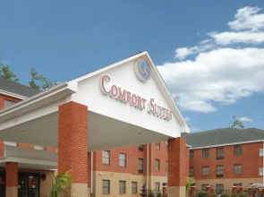 Comfort Suites Arena