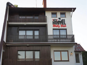 Hostel Bialy Slon