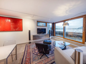 Lakefront Suite 148 by we rent