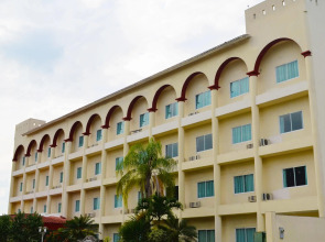 Days Inn by Wyndham Tuxtepec