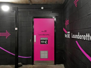 Modern City Centre Studio Apartment - West One with FREE WIFI, GYM ACCESS, NETFLIX
