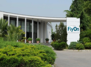 Fly On Hotel