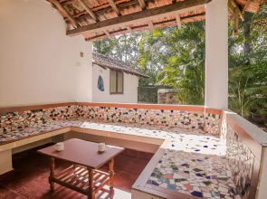 OYO Home 19189 Designer Studio