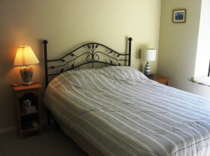 Lake Arrowhead Village 2 Bedroom Condo