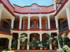 Hotel Eugenia