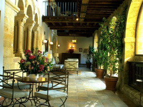 Parador De Cangas De Onis