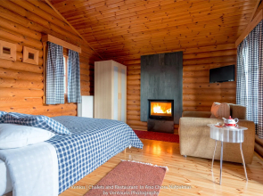 Xenios Chalets