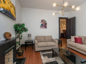 Gorgeous Award Winning  Cottage House