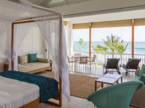 Ranna beach villa by FOX Resorts