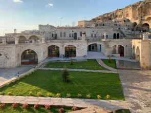Zeydem Suites