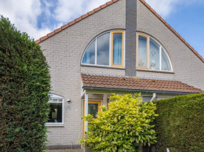 Modern Home by the Beach