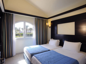 Отель Reef Oasis Blue Bay Resort Families & Couples Only