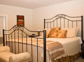 Biggers Bed & Breakfast
