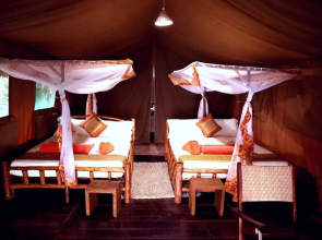 Selous Butembo Tented Lodge Lotus