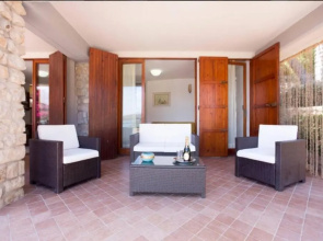 Villa Flavia direttamente sul mare con terrazza incantevole per 6 persone