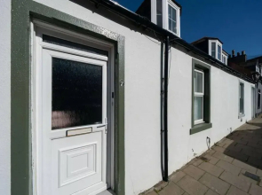 Mary Street Seaside Home in Stonehaven Aberdeenshire