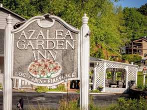 Azalea Garden Inn