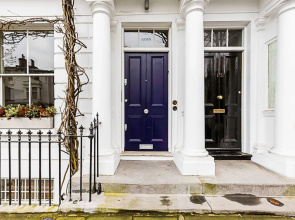 London Luxe Retreat: 5-bed Gem