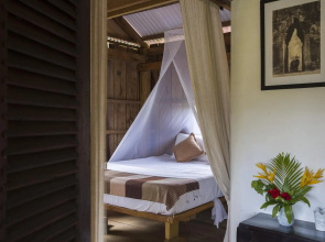 Champa Lodge