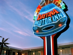 Daytona Inn And Suites