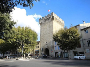 Apartment With 2 Bedrooms in Carpentras, With Enclosed Garden and Wifi