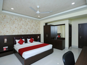 OYO Townhouse 76100 Hotel Diamond