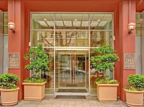 Centennial Tower Bay View Penthouse - Three Bedroom Apartment with Fir