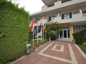 Apollon Hotel