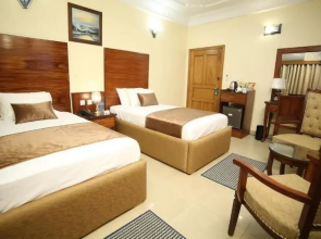 World Inn Karachi