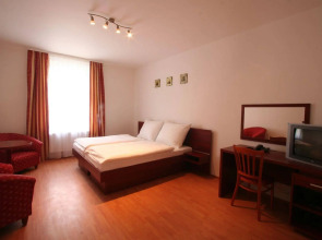 Aparthotel Susa