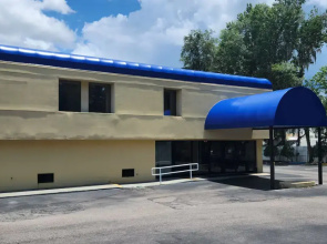 Travelodge by Wyndham Gainesville