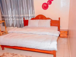 Inviting 6-bedrooms Apartment in Kigali