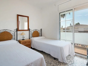Tania House