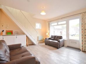 17 Tollgate Cottages