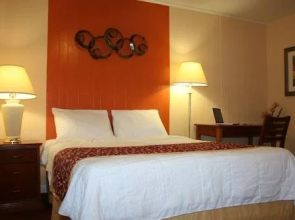 Southington Motor Lodge