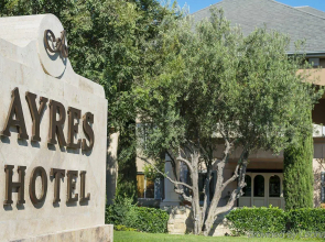 Ayres Hotel Seal Beach - Cypress