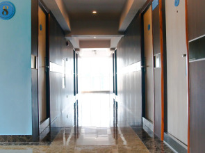 Maverick Ratchada Hotel