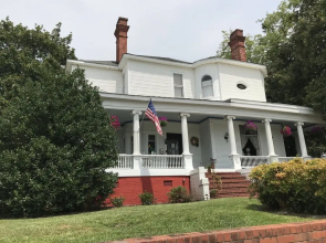 The Simmons-Bond Inn