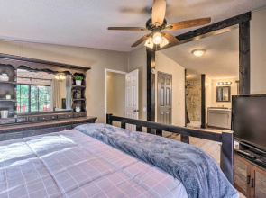 Relaxing Lincoln Forest Retreat w/ Wraparound Deck