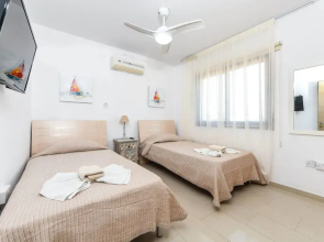 Nissi Apartment 102