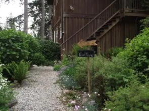 Secret Cove Cottage Suites