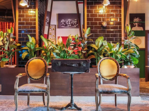 Anjeliq Downtown Boutique Hotel