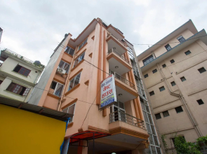 Ram Janaki Hotel by OYO Rooms