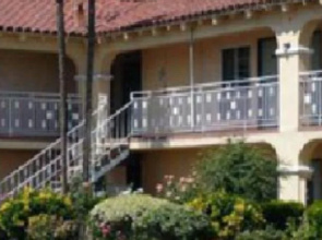 Golden Star Inn