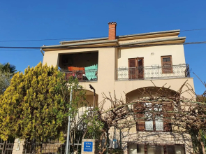 Apartment Relax for max 5 persons Funtana close to the beach